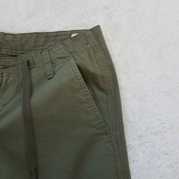 Levi's Jeans Cargo Capri Pants - Picture 6 of 8